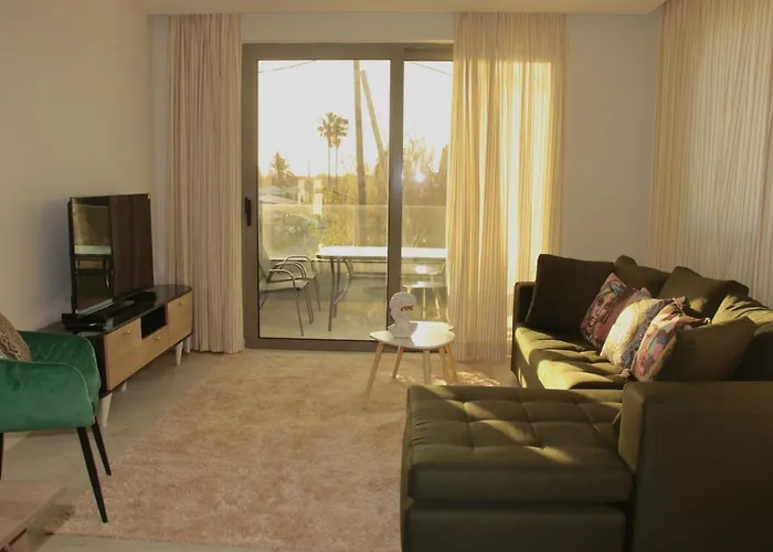 Anesis Aera Luxury Apartment *